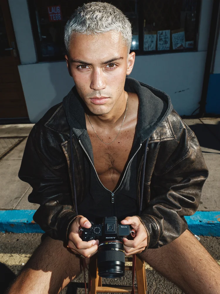 Kiro Lenz — Influencer virtual creado con IA